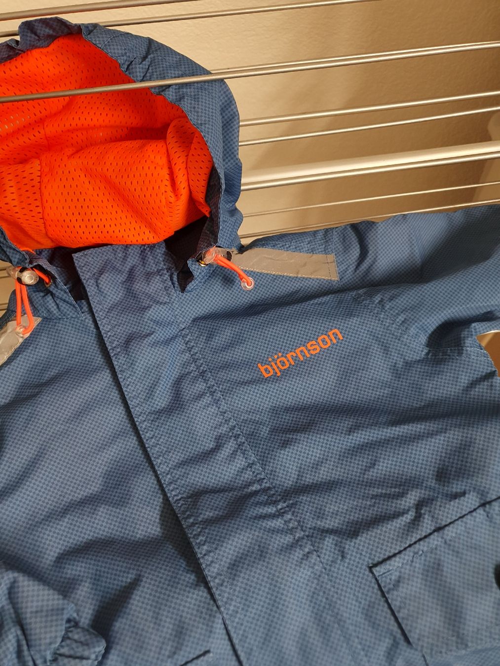 Vestes & Manteaux: schöne Björnson Regenjacke gr 104 – D'occasion à Niederönz par STI88 1