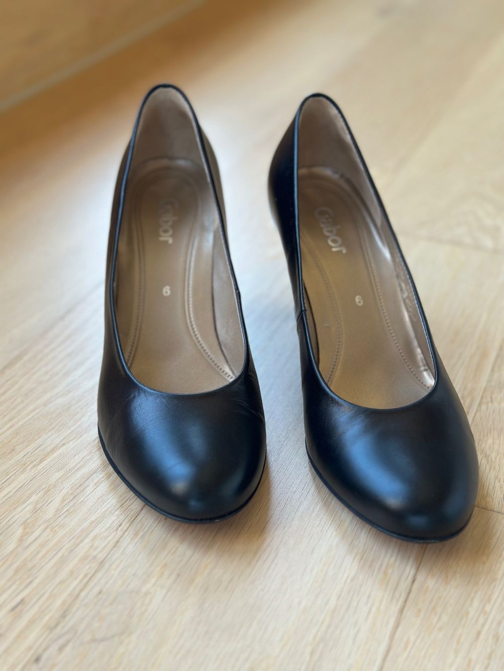 Gabor Scarpe da donna: Schwarze Gabor Pumps, Gr. 39, neuwertig – Usato da Wetzikon ZH venduto da Miro56 1