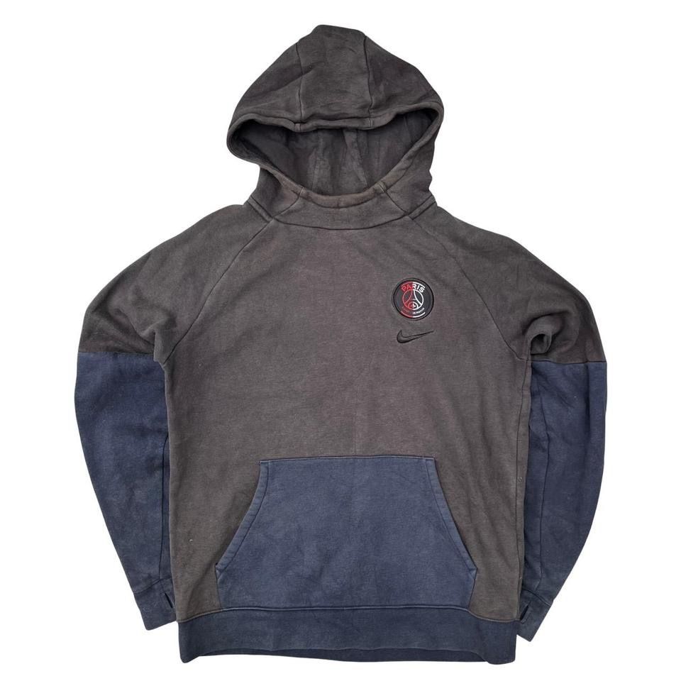 Nike Maglioni & Felpe: Nike PSG Hoodie – Usato da Riehen venduto da RESTREET