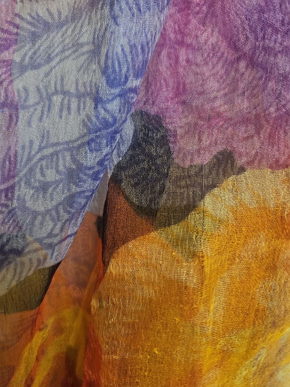 Foulard & Sciarpe: Seidenschal - Spendenaktion – Usato da Unterkulm venduto da Beljasch 4