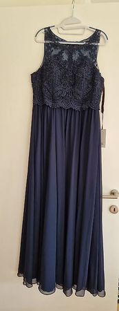 Nachtblaues langes Abendkleid