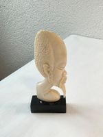 Statuette ancienne, sculpté