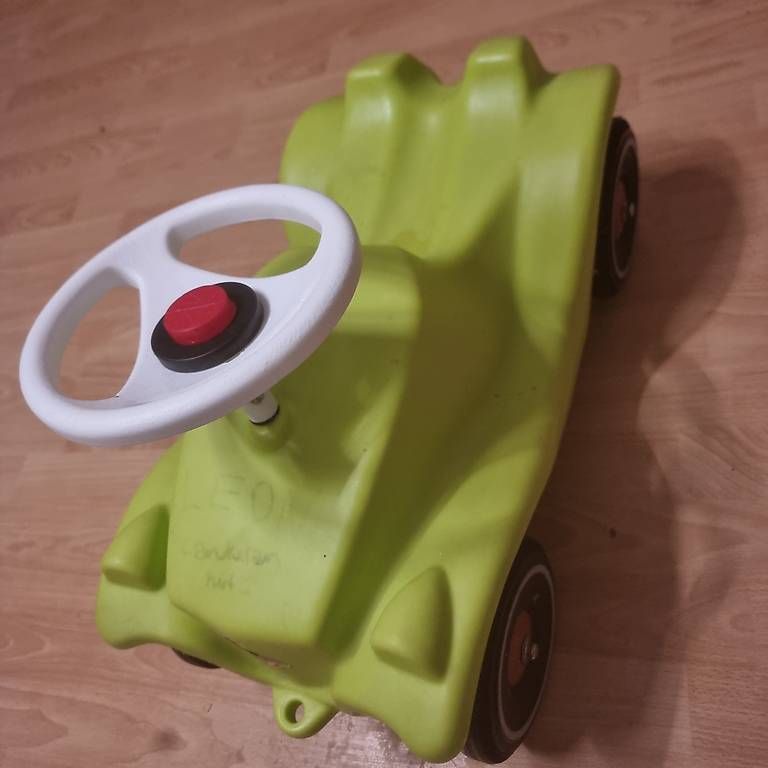 Fahrzeuge für Kinder: BIG Bobby Car grün – Gebraucht aus Bern von DiLara2000 1