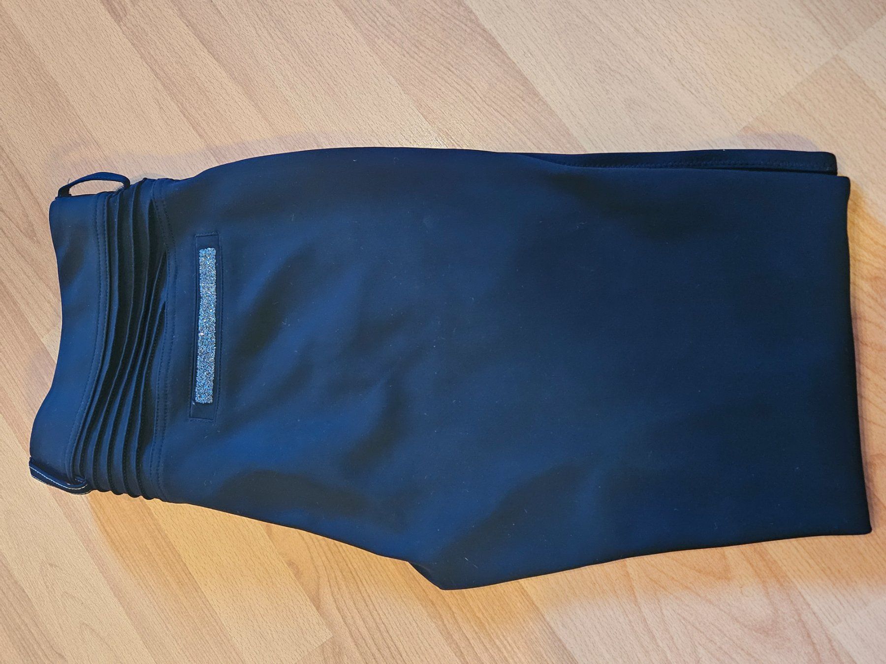 Samshield Hosen: Samshield Reithose Adele Knee Grip – Gebraucht aus Walliswil-Nbipp von rem_c86z