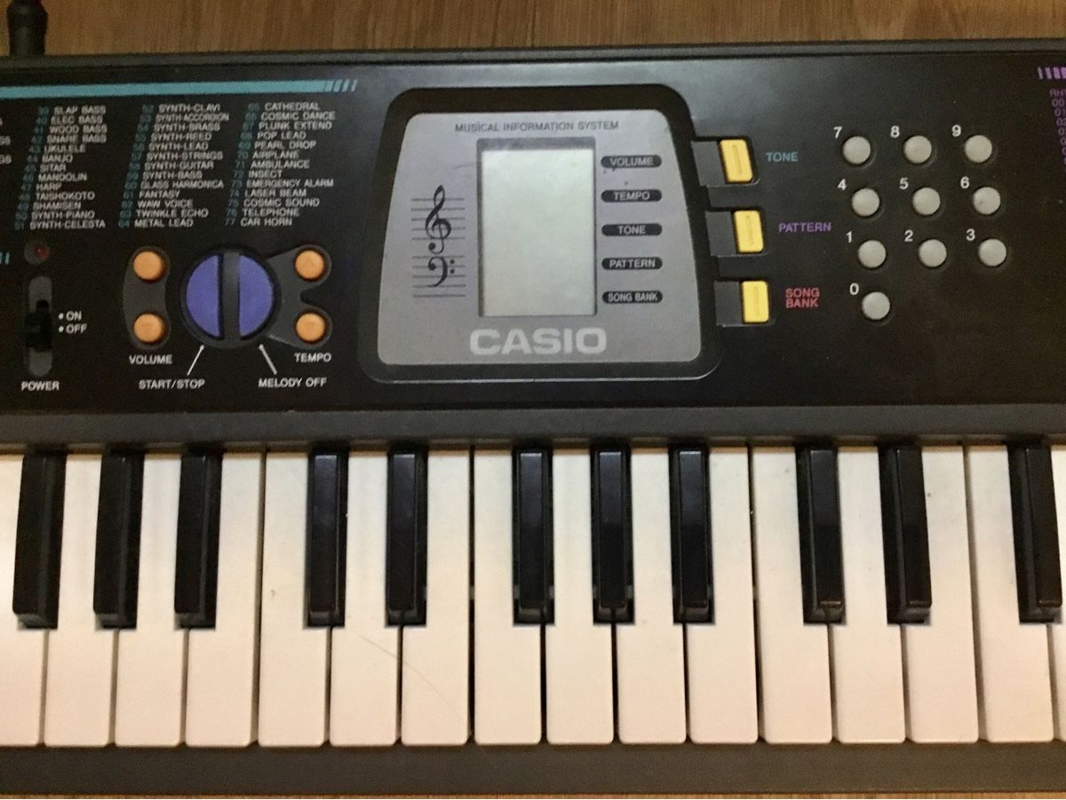 Casio Instruments de musique: Keyboard Casio SA 25 – D'occasion à Schlieren par Jeajet 1