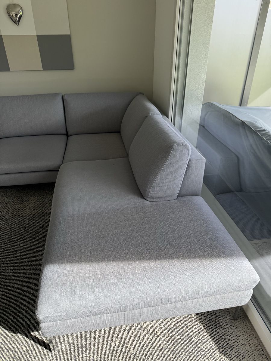 Sofas: Interio Newton Sofa Hellgrau – Gebraucht aus Brunnen von Sternfunken 1