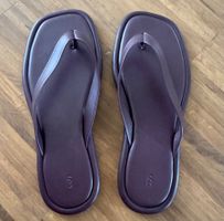 COS Flip-Flops aus Leder – Burgunderrot – NEU – Grösse 40