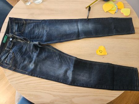 Benetton Dunkelblaue Jeans W28 / Gr. 36