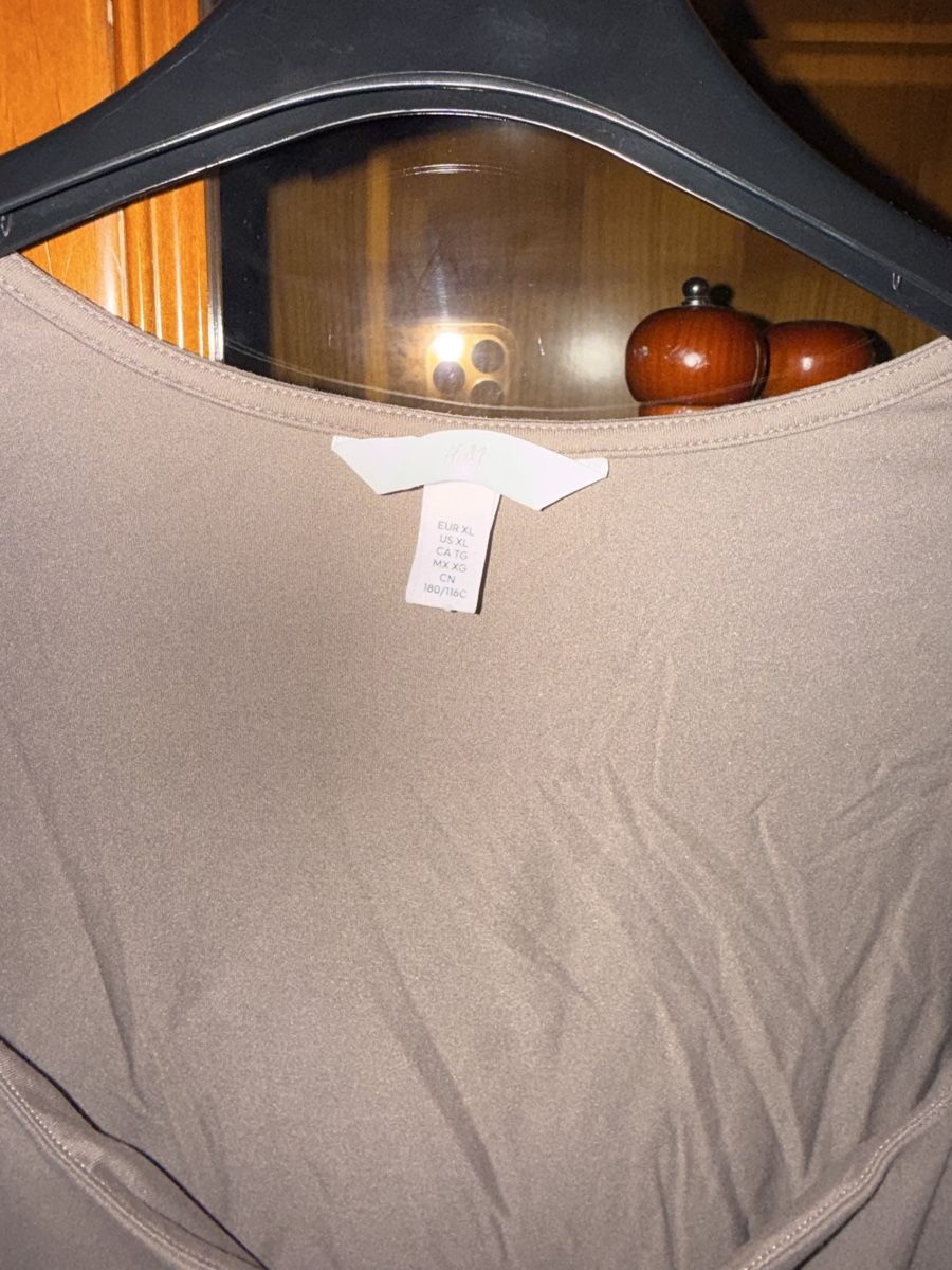 Tops: Top XL – Gebraucht aus Mendrisio von ketolin 1