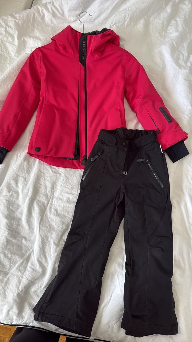 Moncler Jacken & Mäntel: Moncler ski set jacket and trousers – Neu (gemäss Beschreibung) aus st prex von magdalenaonline 1
