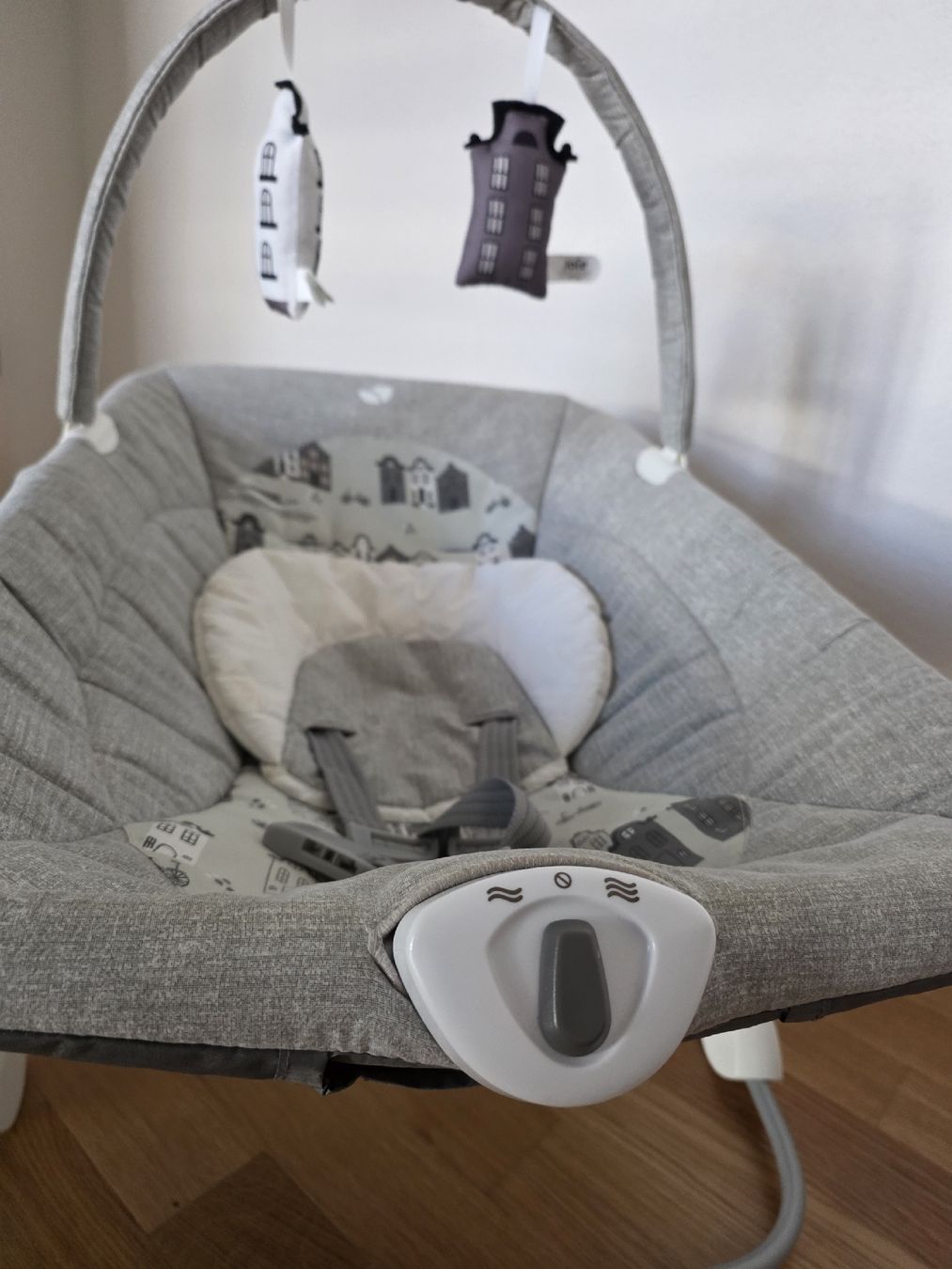 Joie Sdraiette & Sdraiette a dondolo: Babywippe Joie – Nuovo (secondo la descrizione) da Glattbrugg venduto da JRHS