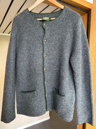 Schöne Trachtenjacke für das Oktoberfest