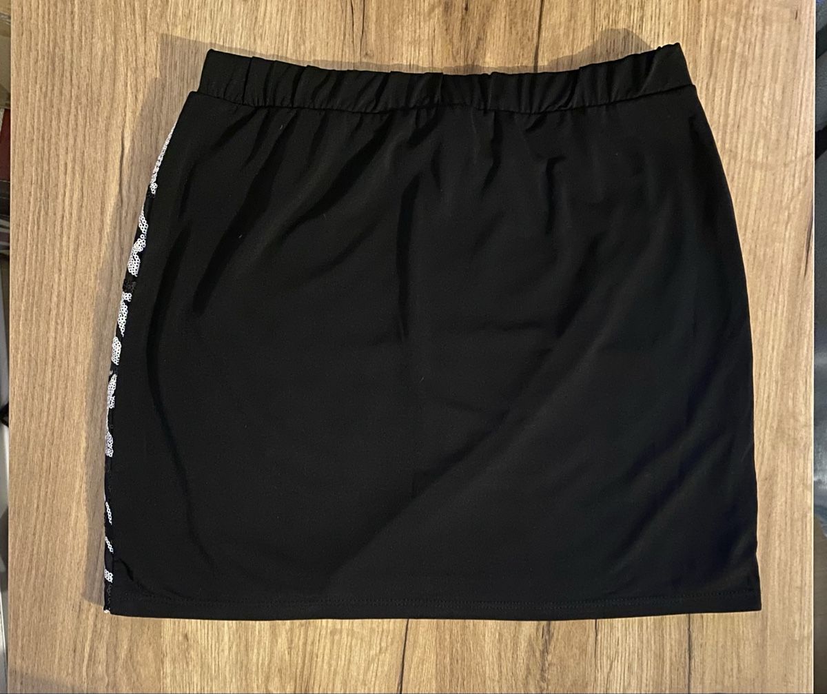 Röcke: Jupe sequins – Neu (gemäss Beschreibung) aus Chézard-St-Martin von monster2525 1