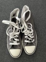 Converse Grösse 37 grau neuwertiger Zustand