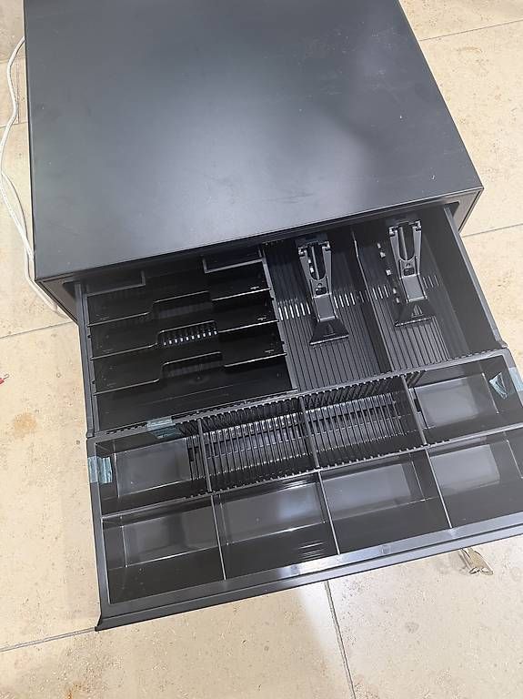 Kassen: POS-Komplettsystem / Kassensystem mit Touchscreen – Gebraucht aus Basel von Fey 4