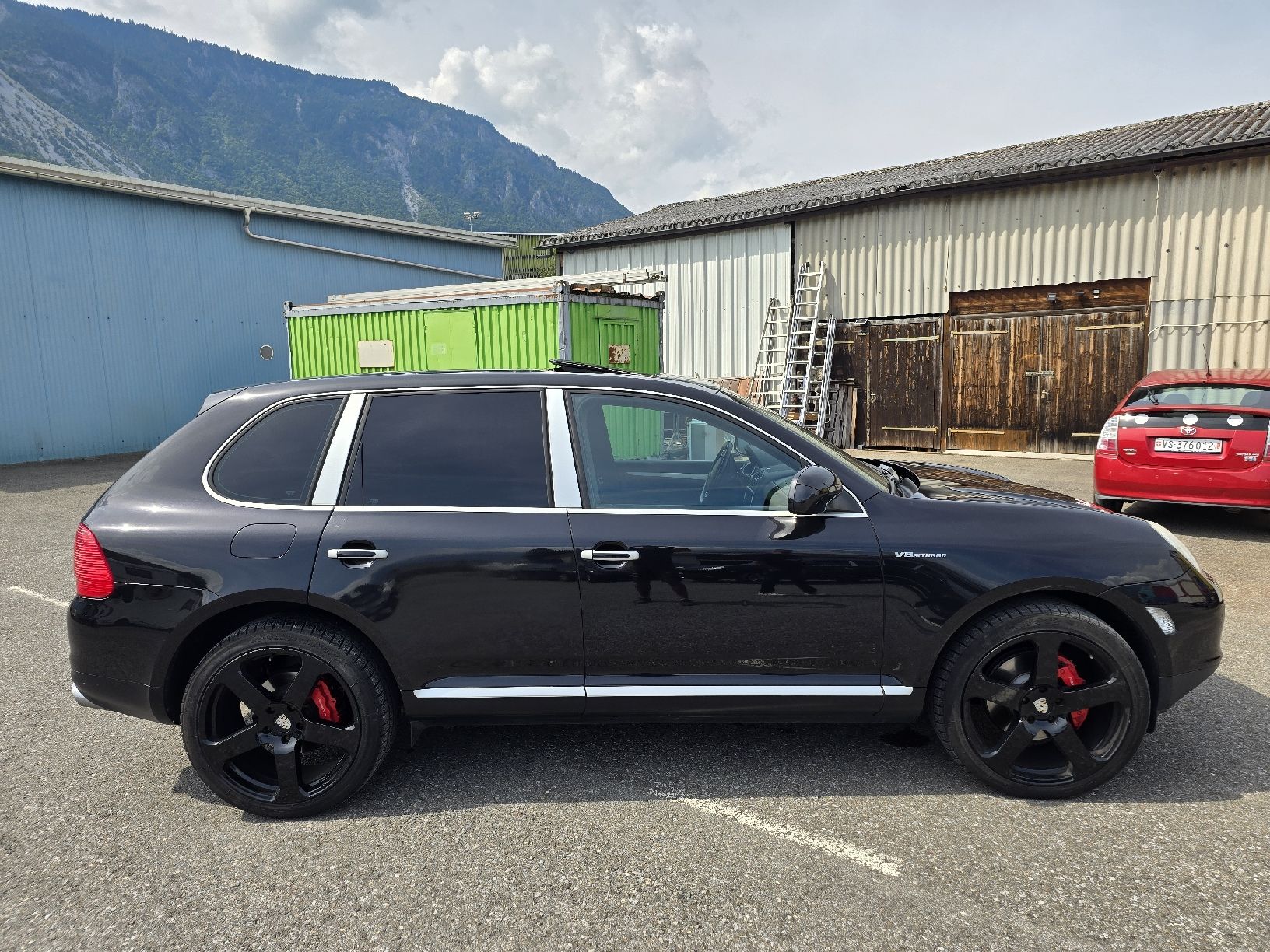 Porsche Automobili: Porsche Cayenne Turbo – Usato da Montreux venduto da PremerlServices 4