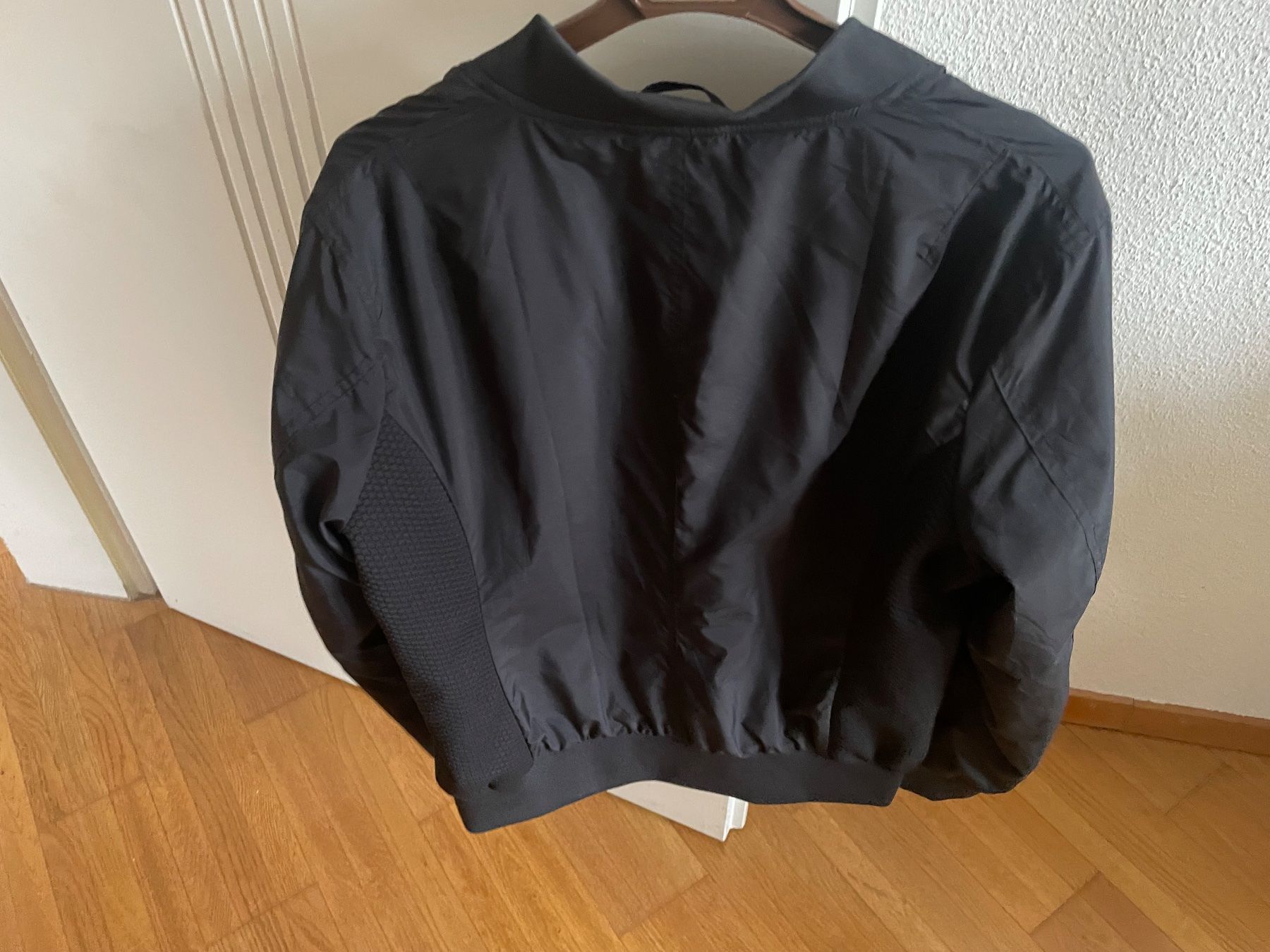 Giacche: Urban Classics  Jacke gr L – Usato da Uster venduto da bek_v2ct 4