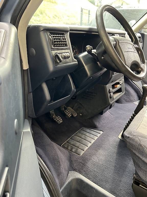 VW Camping Fahrzeuge: VW T4 Caravelle Camper/WOMO – Gebraucht aus Lutzenberg von mar_682f 1