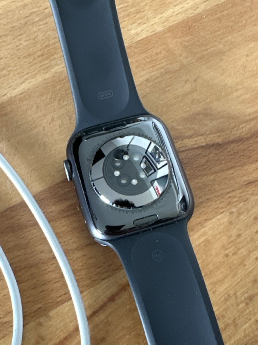 Apple Smartwatch: Apple Watch Serie 6 Gebraucht – Gebraucht aus Luzern von titusajonas 1
