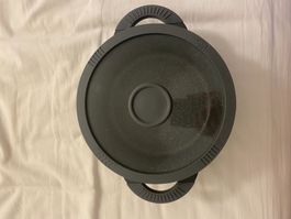 CROFTON Pot with Lid