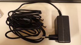 Externes Netzteil 5,0 V / 2,0 A / 10,0 W DC