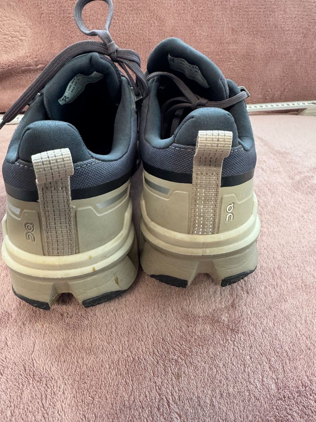On Scarpe da donna: On Cloud Treckig-Schuhe / Wanderschuh Grösse 38.5 – Nuovo (secondo la descrizione) da Zäziwil venduto da blackpearl 2