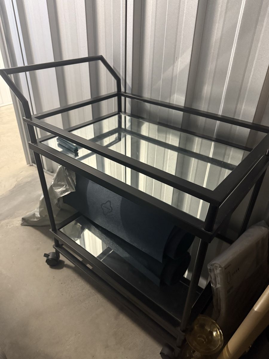 Carrelli di servizio: Servierwagen Livique – Nuovo (secondo la descrizione) da Zürich venduto da lin_hx6b 1