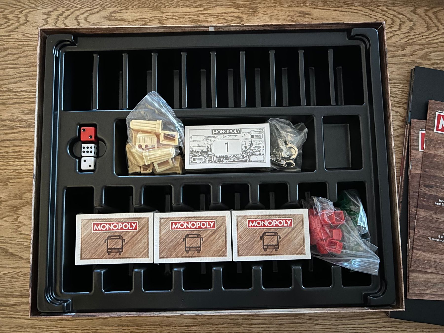 Hasbro Jeux: Monopoly Mega Edition Schweiz – Neuf (Voir description) à Riedholz par rebeccas 2