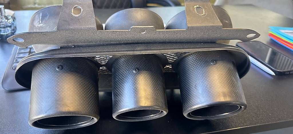 Sistemi di scarico: Ferrari 458 Carbon Endrohr – Usato da Uster venduto da D_8610