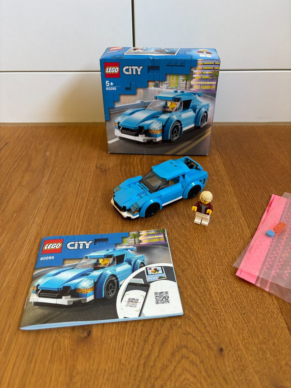 Lego Kit di costruzioni: Lego 60285 Sportwagen – Nuovo (secondo la descrizione) da Meierskappel venduto da CB412
