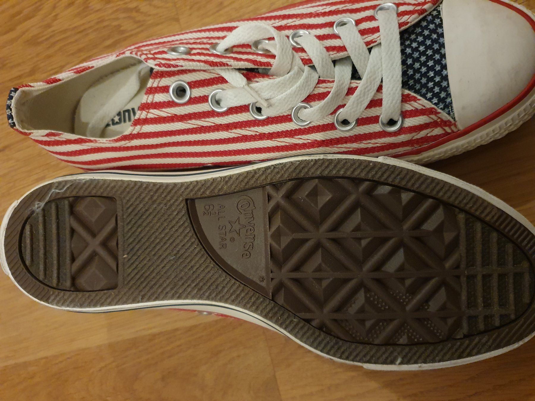 Converse Scarpe da uomo: Schuh – Usato da Arch venduto da Finnsigi 1