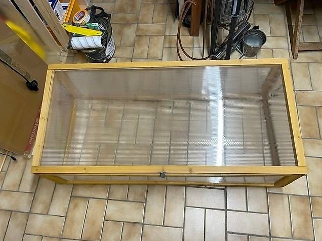 Articoli in legno: Hochbeet mit Ablage und Frühbeetaufsatz – Nuovo (secondo la descrizione) da Wil SG venduto da Fasciatus09 4