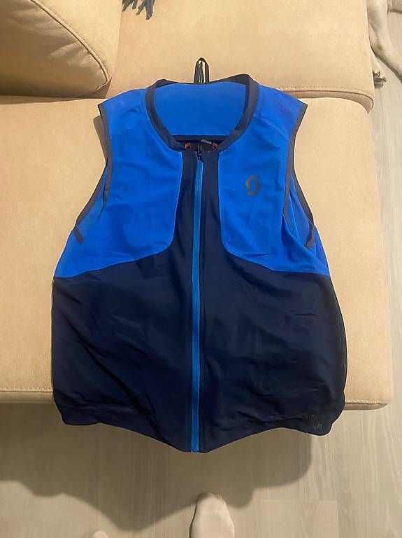Protezioni & Imbottiture: scott airflow paraschiena xl uomo – Nuovo (secondo la descrizione) da locarno venduto da imu_k8bw