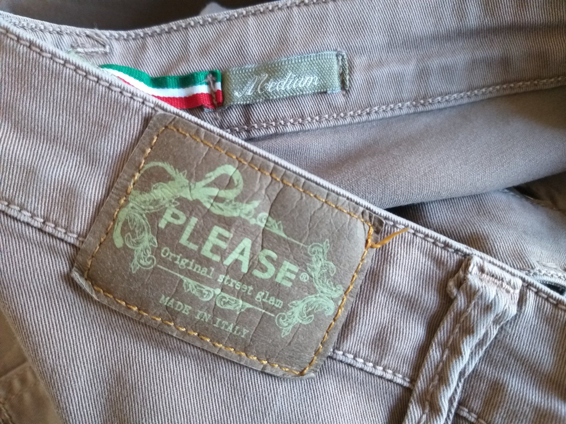 Please Jeans Jeans: PLEASE Jeans P57 taille / Grosse M – Usato da Cossonay-ville venduto da Super-Price-Quality 9