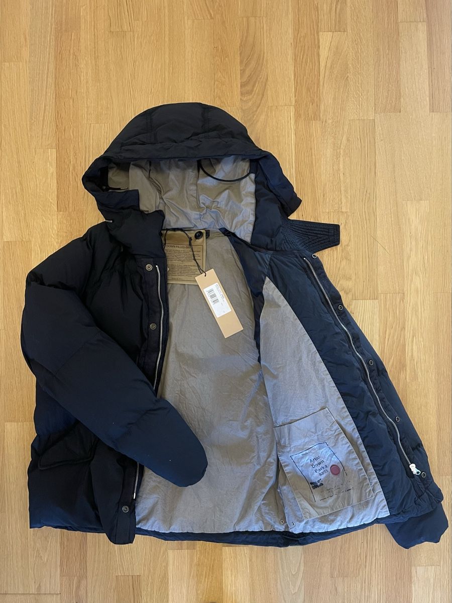 Giacche: Ten C Artic Down Parka (black) – Nuovo e nell'imballaggio originale da Zürich venduto da aar_9ds7 1