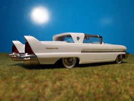 Rarität _ Great American _ Packard Predictor Showcar _ 1:43