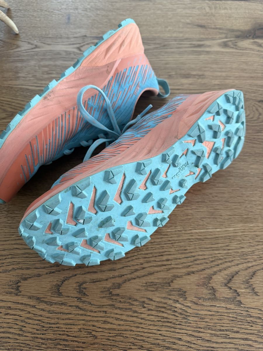 Lowa Scarpe da donna: Lowa Gr. 40 – Usato da Schalunen venduto da LaBella11 2