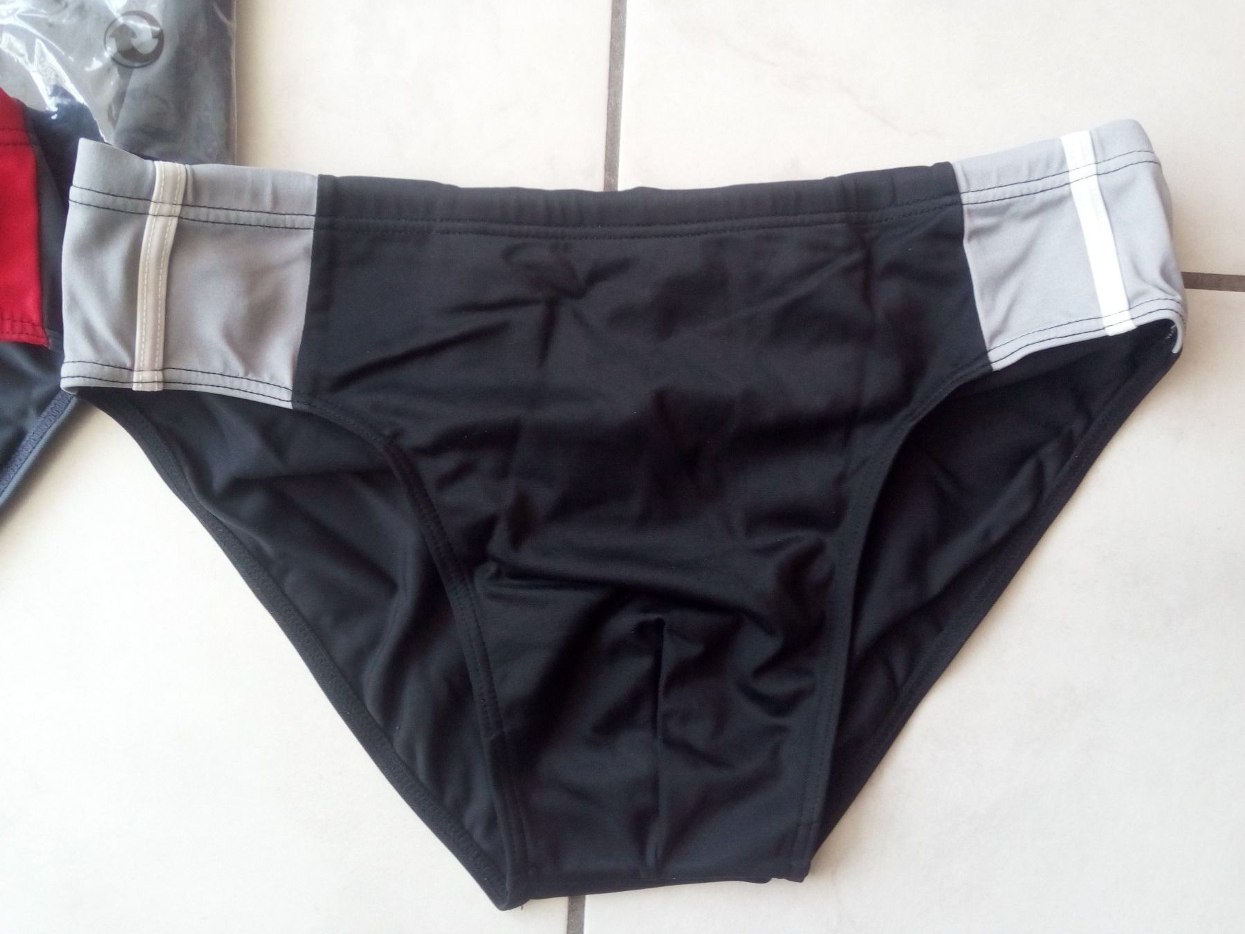 Costumi da bagno: Badehosen, 2er Set – Nuovo e nell'imballaggio originale da Igis venduto da lebi 2