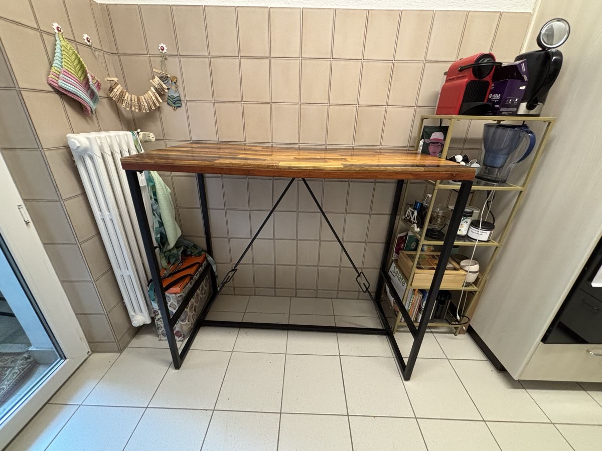 Tische: Bartisch und Hocker – Gebraucht aus Baden von ron_vx6n
