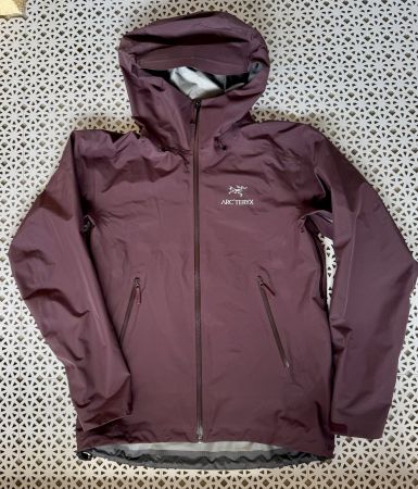 Arc'teryx Beta LT Gore‑Tex / Herren / Grösse M / Wie neu