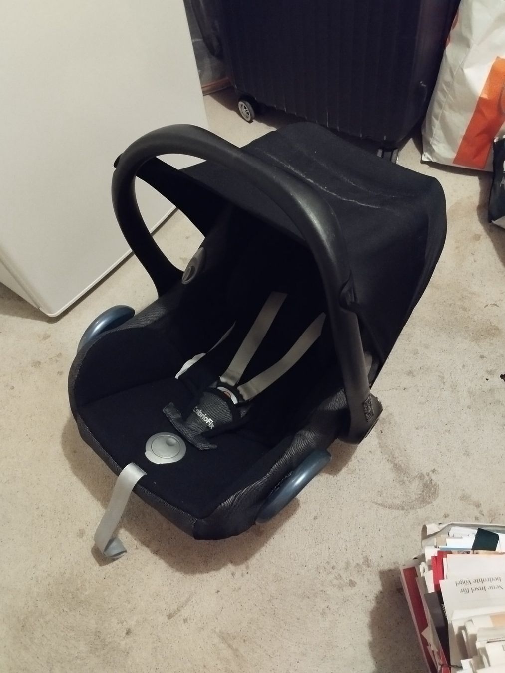 Seggiolini per auto: Maxi Cosi – Usato da Jona venduto da Dave123321 1