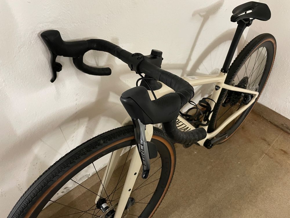 Specialized Vélos: Gravelbike Specialized Diverge Pro, Carbon, Grösse 49, 35% – D'occasion à Zürich par Velo-Elsener 2