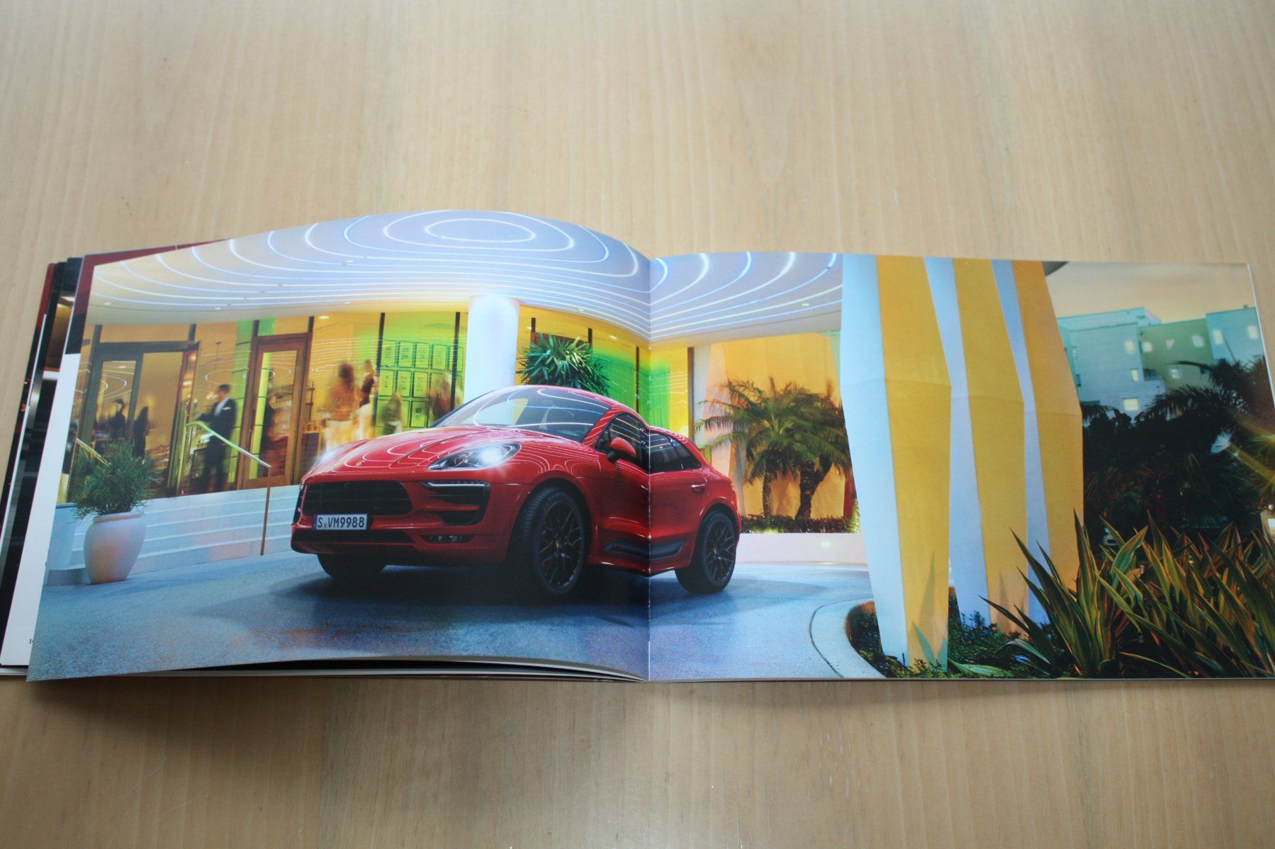 Porsche Documenti: Porsche Macan GTS Broschüre 10/2015 – Usato da Wikon venduto da erwin400 5