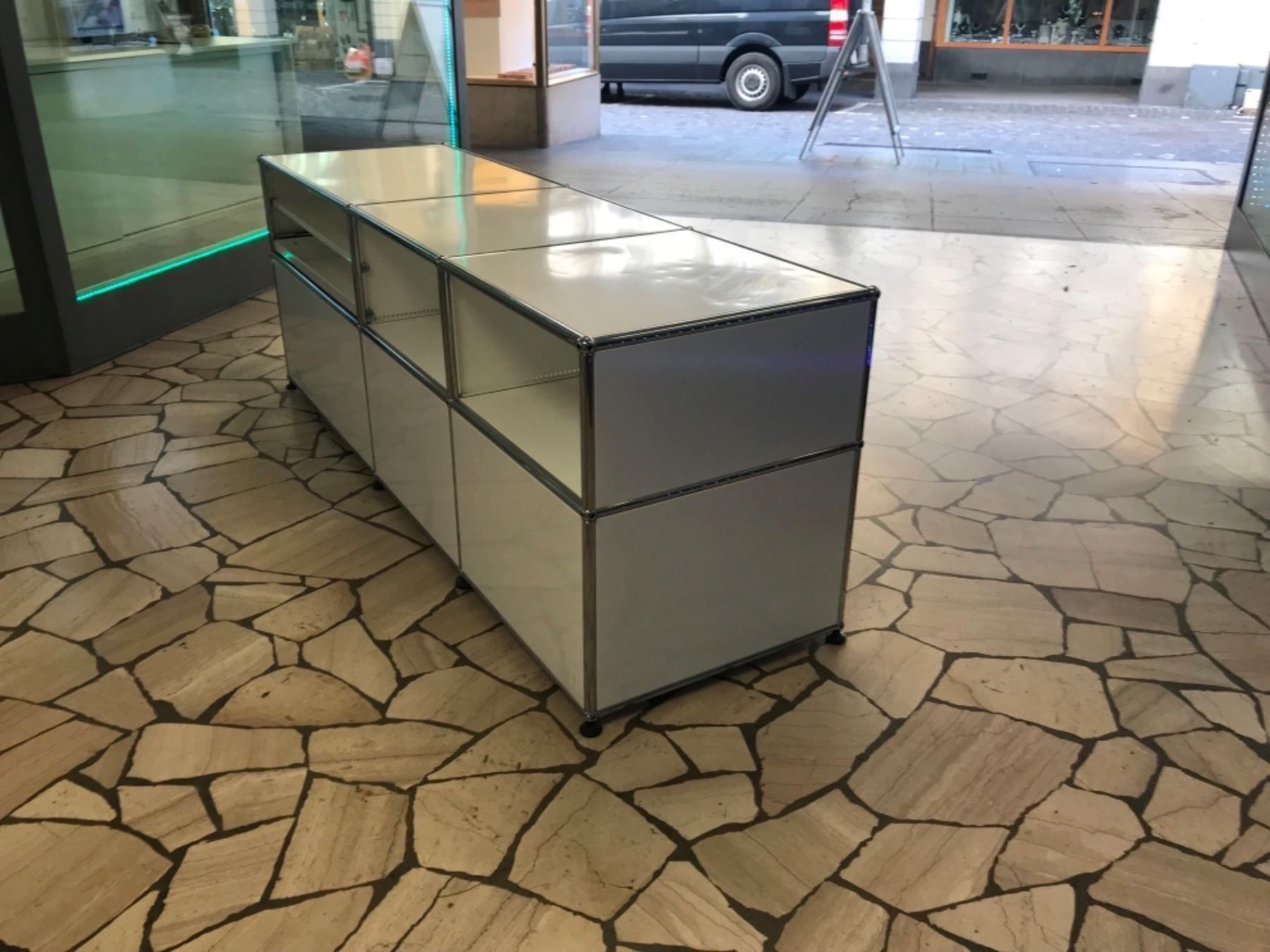 Kommoden: USM PRAXIS  MöBEL  Sideboard  WEISS – Gebraucht aus Thun von Thuno6 5