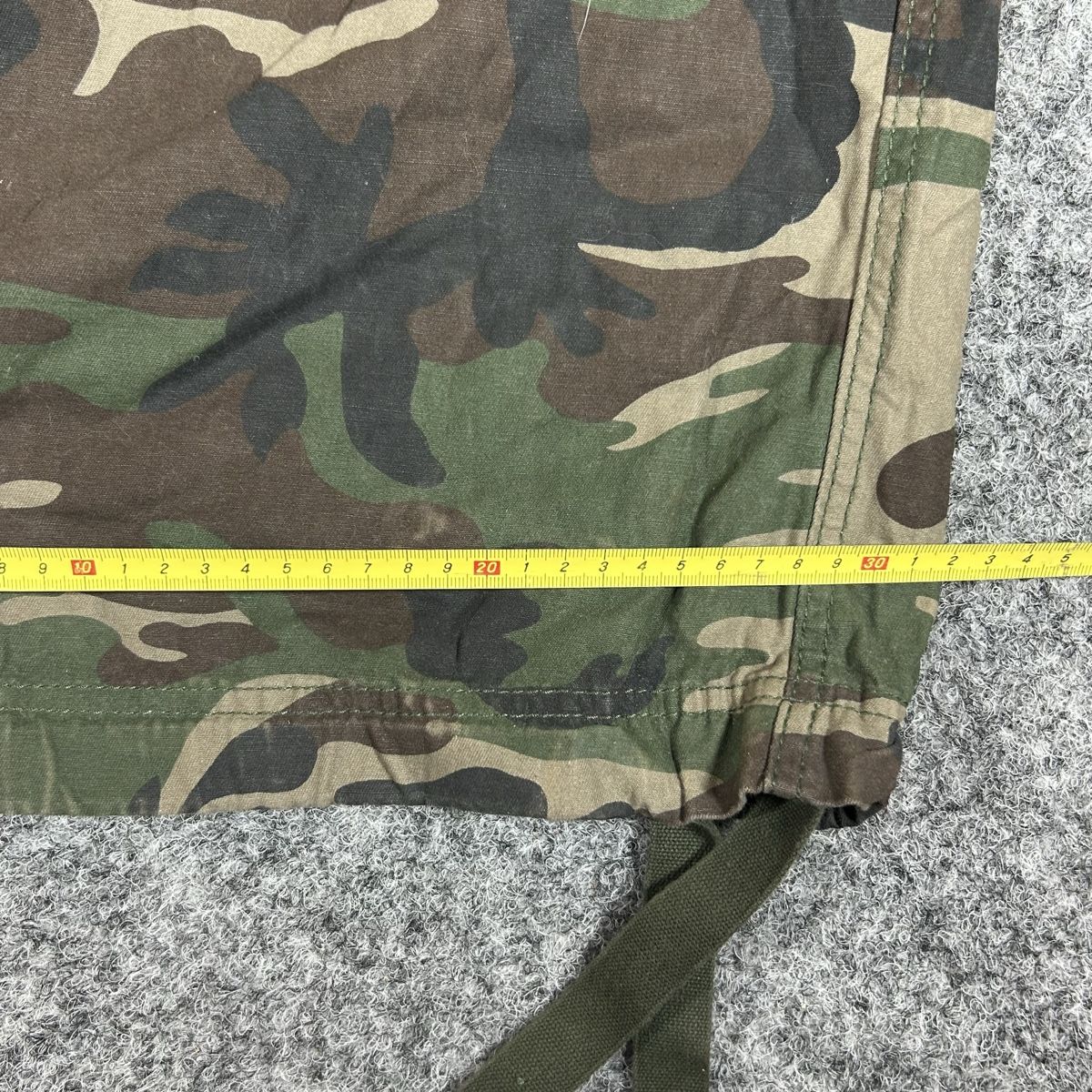 Pantaloni: Camo Pants cargo 3XL – Usato da La Sagne NE venduto da Matlasape 1