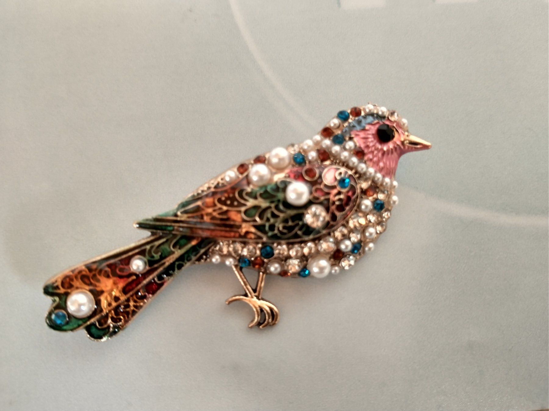 Spille & Fermagli: wunderschöne  Vogel Brosche mit Strass und Perlen – Nuovo (secondo la descrizione) da Löhningen venduto da Chimae67 4
