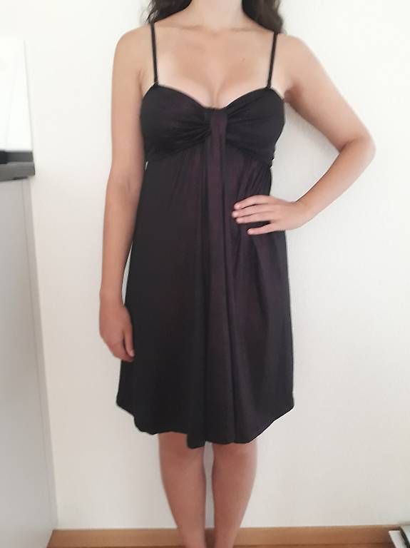 Yes Or No Vestiti: Cocktailkleid Grösse S – Nuovo (secondo la descrizione) da Urdorf venduto da Jeani_ 1