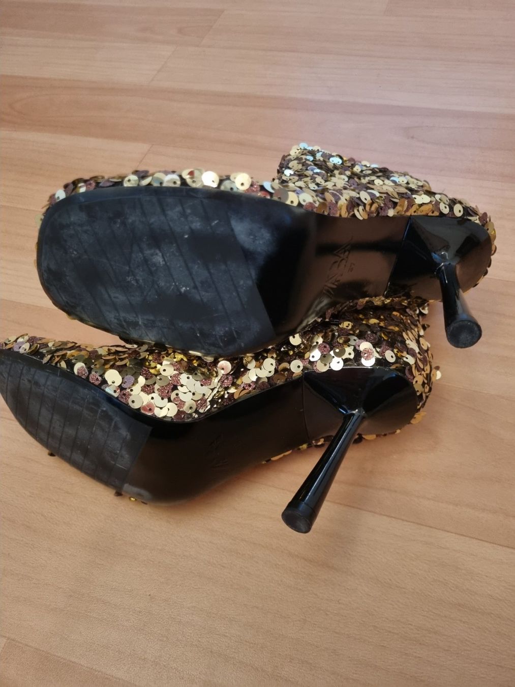 Zara Scarpe da donna: Zara glitzen stiefel neu 37 – Usato da Gossau Zh venduto da A-Terrinha 2