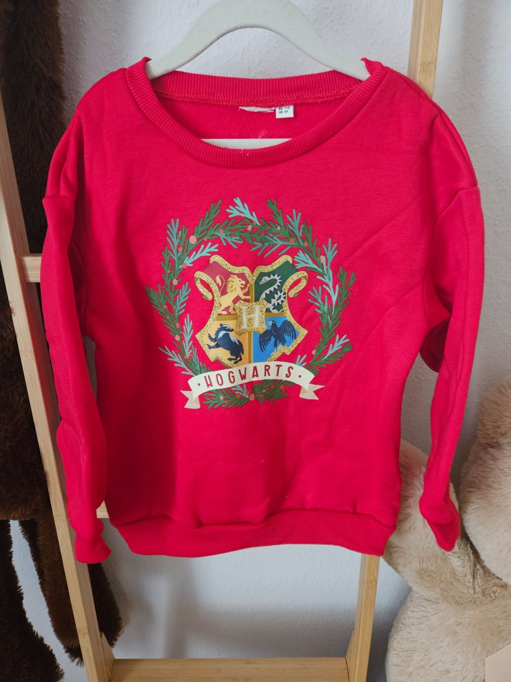 Pullover & Sweatshirts: Harry Potter Weihnachtspullover, Gr. 116 – Neu (gemäss Beschreibung) aus Bern von Oloui