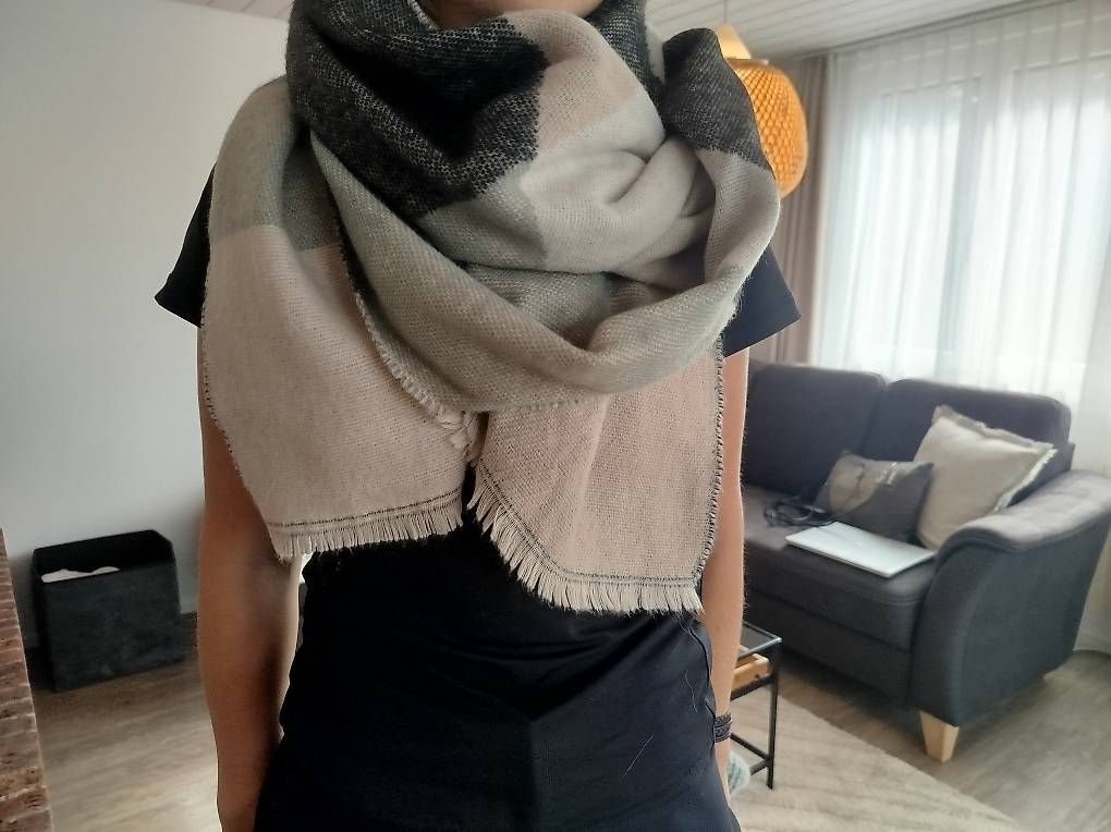 Foulard & Sciarpe: Schal&Stirnband – Usato da Reichenbach im Kandertal venduto da sch_gzp5 2